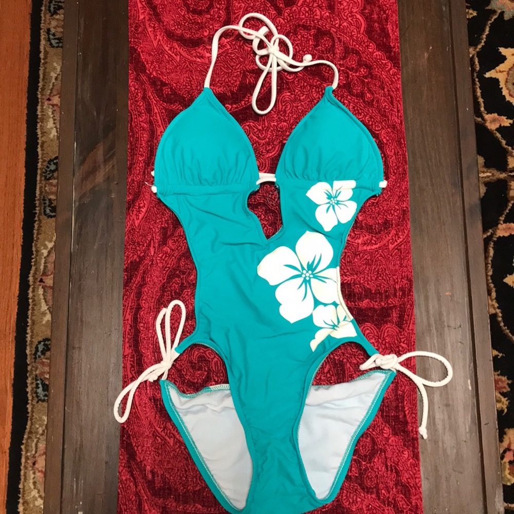 Cute monokini